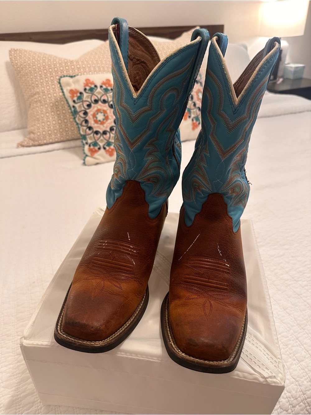 Vintage Tony Lama Brown Leather Boots with Turquoise Shaft and Stitching - Picture 3 of 9